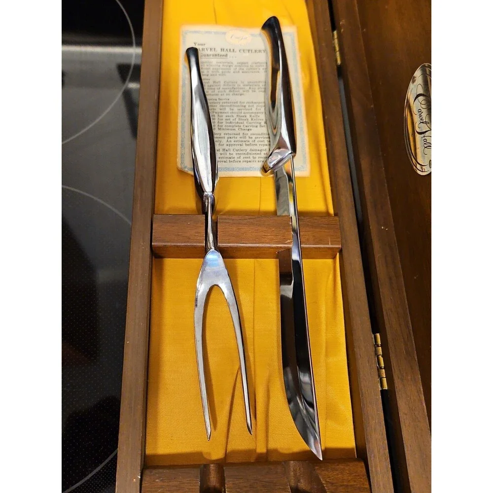 Vintage Carvel Hall Knives for Roast Carving set with Walnut case #22164 READ